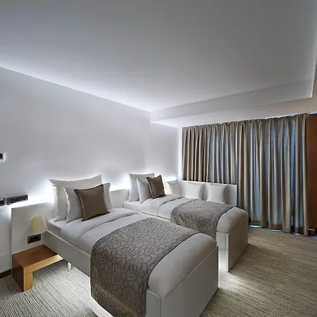 Milport Levent Otel 3*